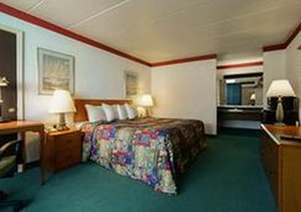 Maryville Inn Bagian luar foto